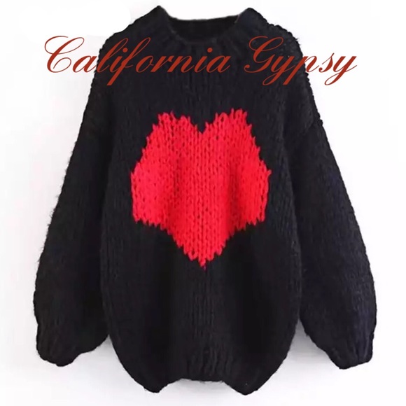 LAST ONE Oversized Knit Heart Sweater ❤️ - Picture 3 of 6